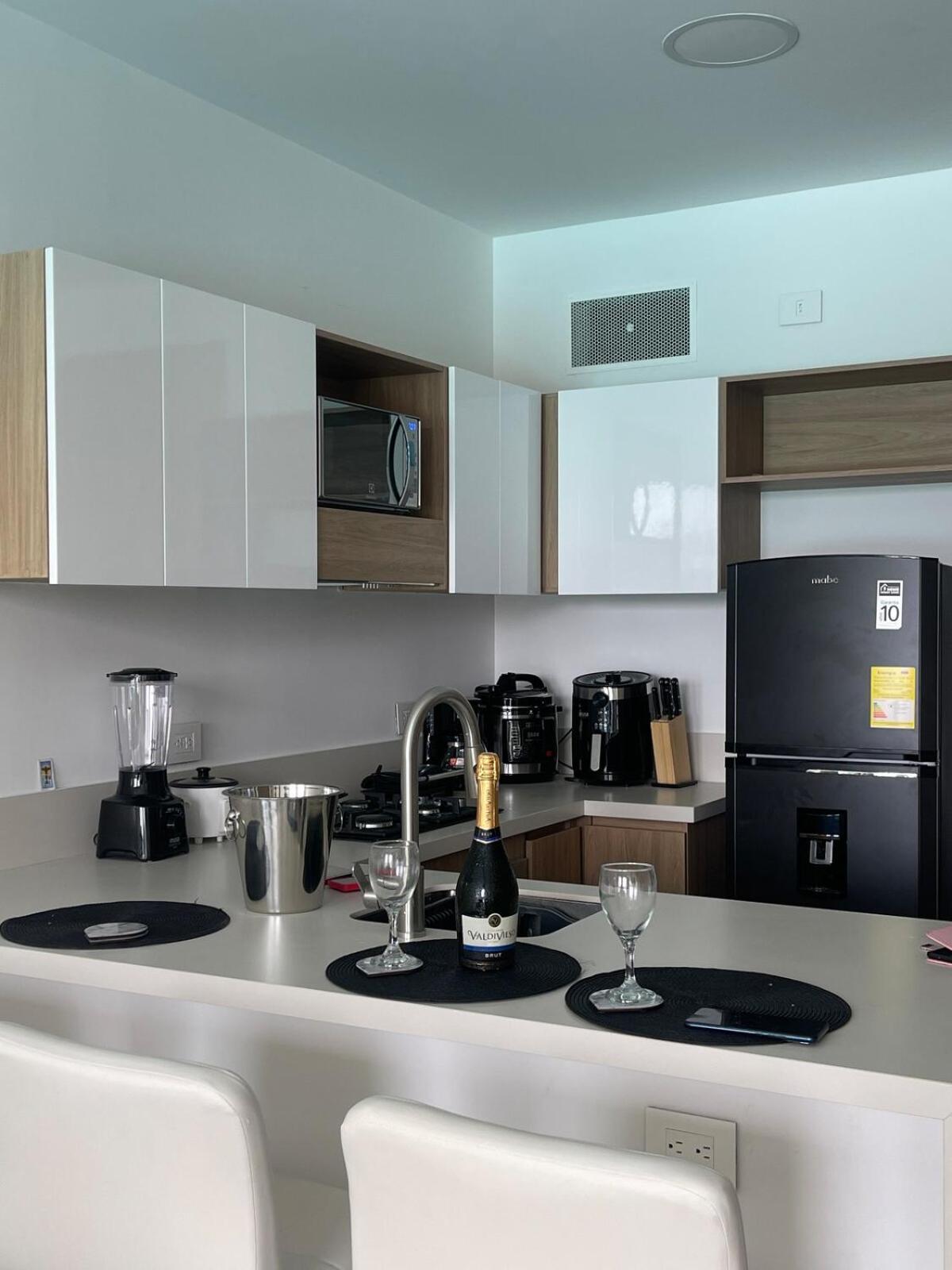 Apartamento Escape To Baia Kristal With Incredible Views